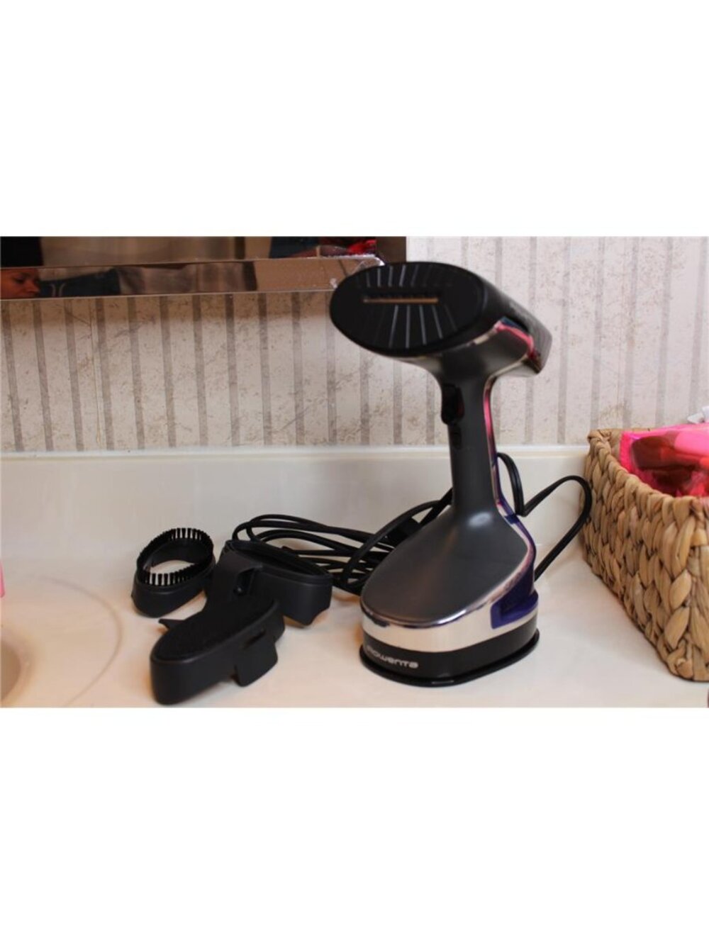 Steam Force Handheld Steamer 25-Sec Heat-Up, 1875W, DR2020